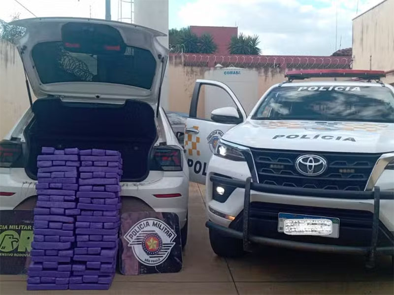 Com mais de 115kg de maconha em porta-malas e assoalho de carro, motorista é preso em Rancharia