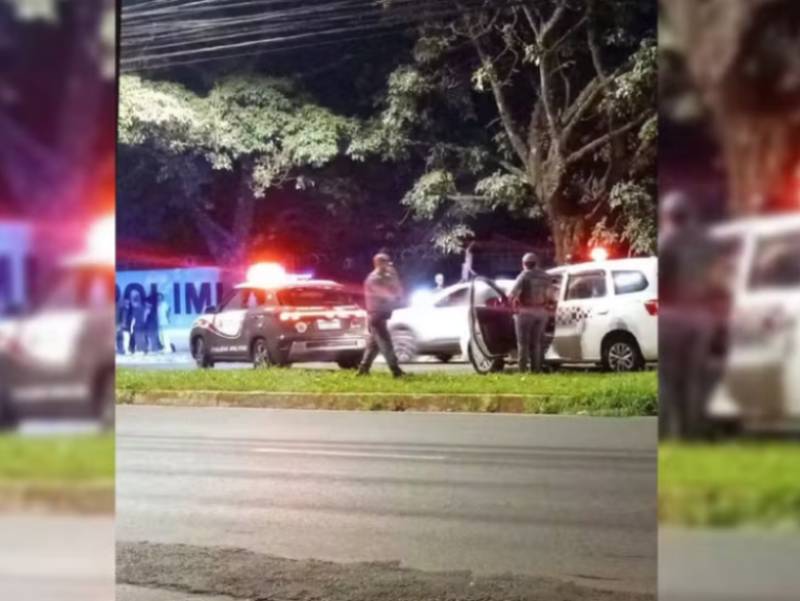 Motociclista morre ao perder o controle de moto e bater em poste em Jaú