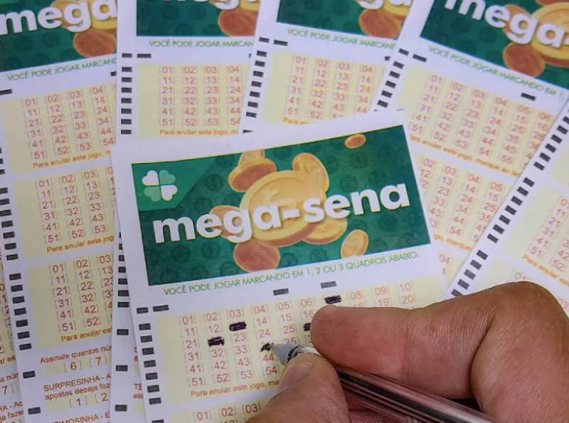 Nenhum apostador acerta Mega Sena; prêmio acumula e vai a R$ 75 milhões