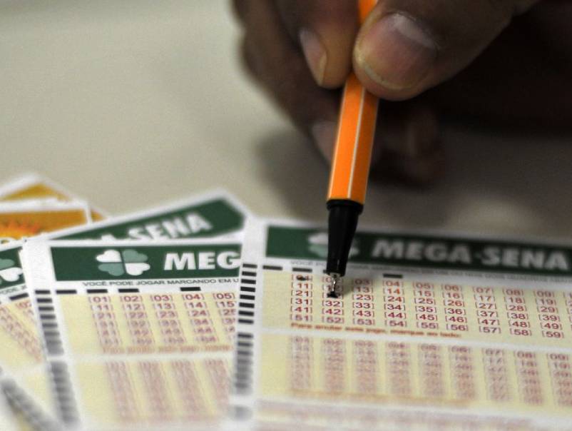 Mega-Sena acumula novamente e prêmio principal vai para R$ 44 milhões