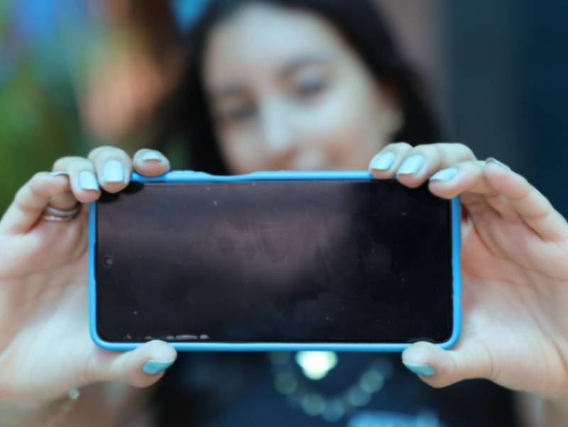 Estudo mostra jovens conscientes de que internet precisa melhorar