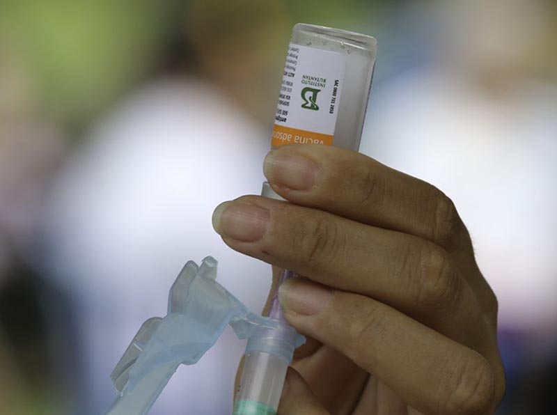 Covid-19: governo amplia vacina bivalente para todos acima de 18 anos