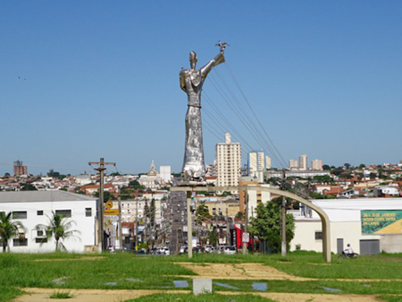 Após aprovação de lei, prefeitura de Assis divulga relação de vacinados contra COVID