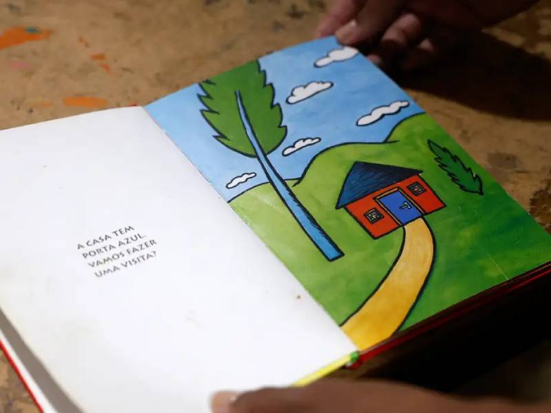 Ler ensina empatia a crianças, diz presidente da Biblioteca Nacional