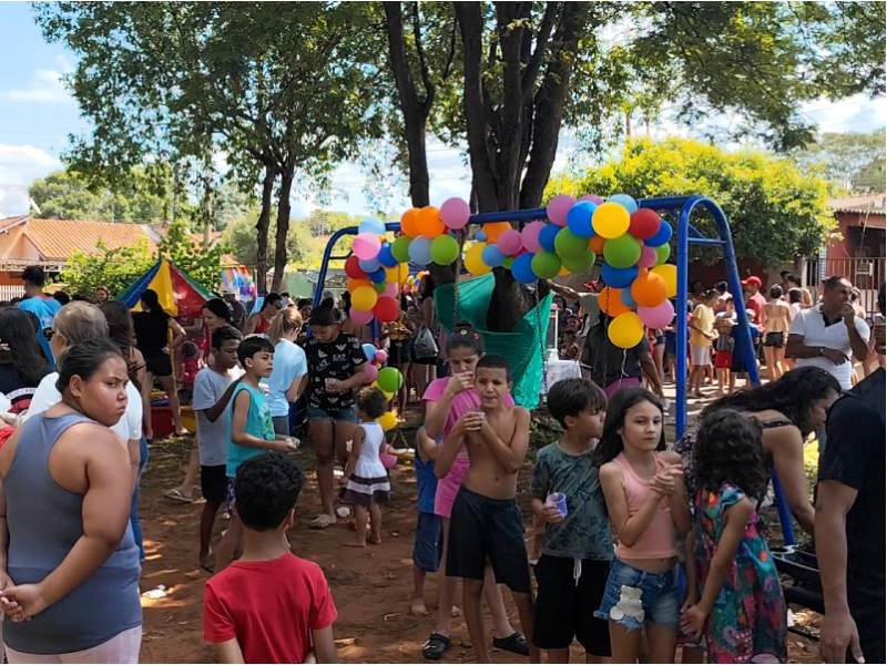 Solidariedade e Alegria: 17ª Festa das Crianças mobiliza Paraguaçu Paulista na Praça Pascoal Matheus