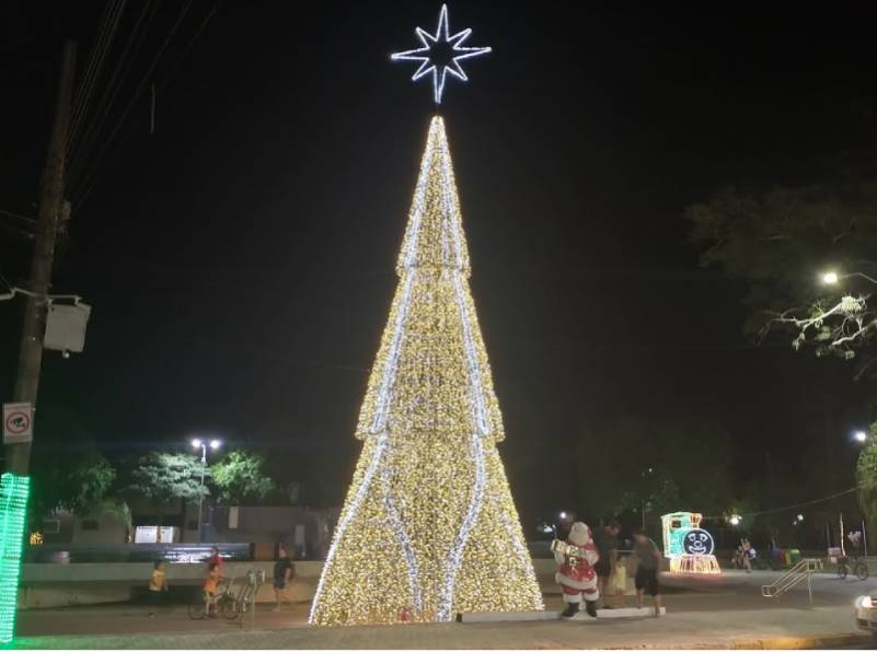 Vereador quer saber se Paraguaçu terá enfeites natalinos em 2025
