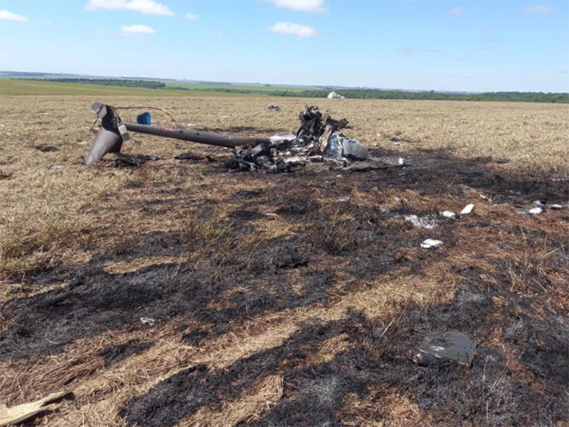 Helicóptero carregado de cocaína explode e mata dois carbonizados em MS. Piloto era de João Ramalho