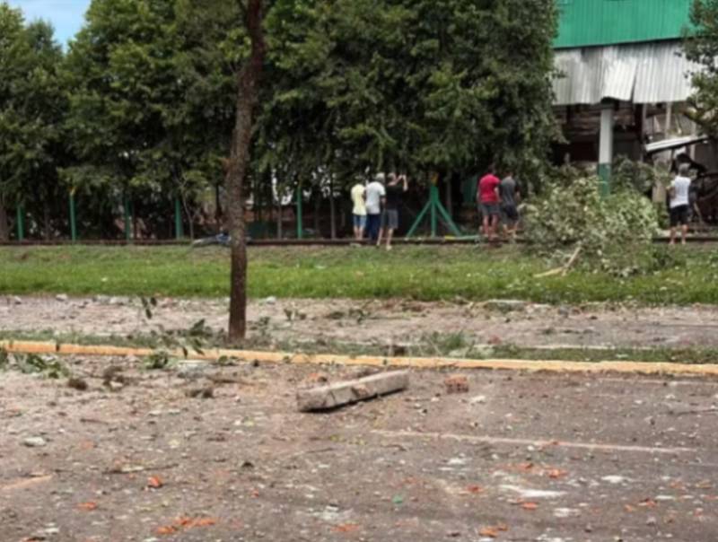 Explosão em silo de cooperativa deixa feridos em Cândido Mota