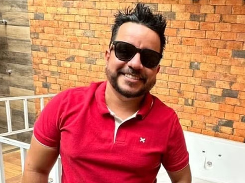 Cantor sertanejo morre após ser baleado dentro da própria casa em Votuporanga