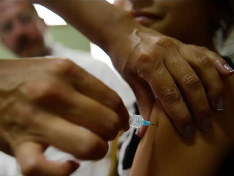 Vacinação reduz internações por doenças causadas pelo HPV, diz estudo