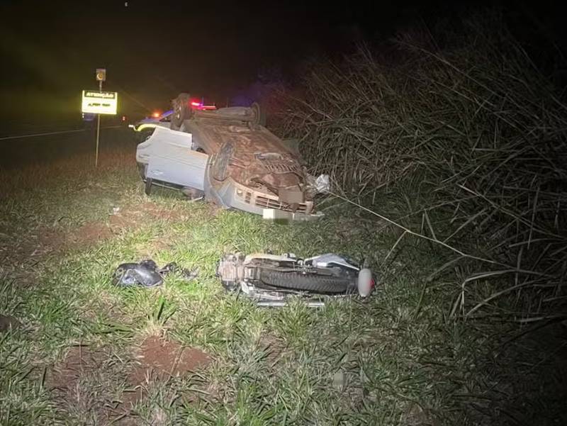 Motociclista morre após bater de frente com carro em rodovia de Nantes